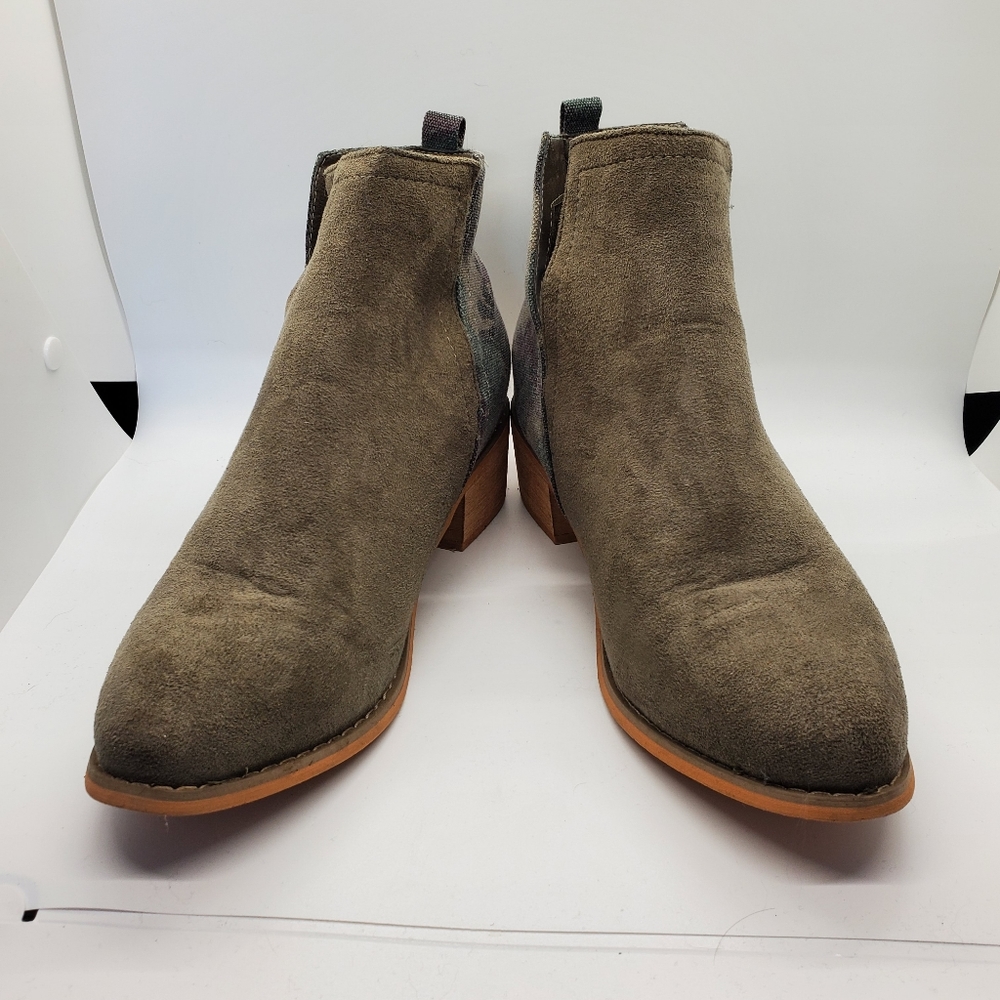 Corky Olive Green Booties with Camo Details